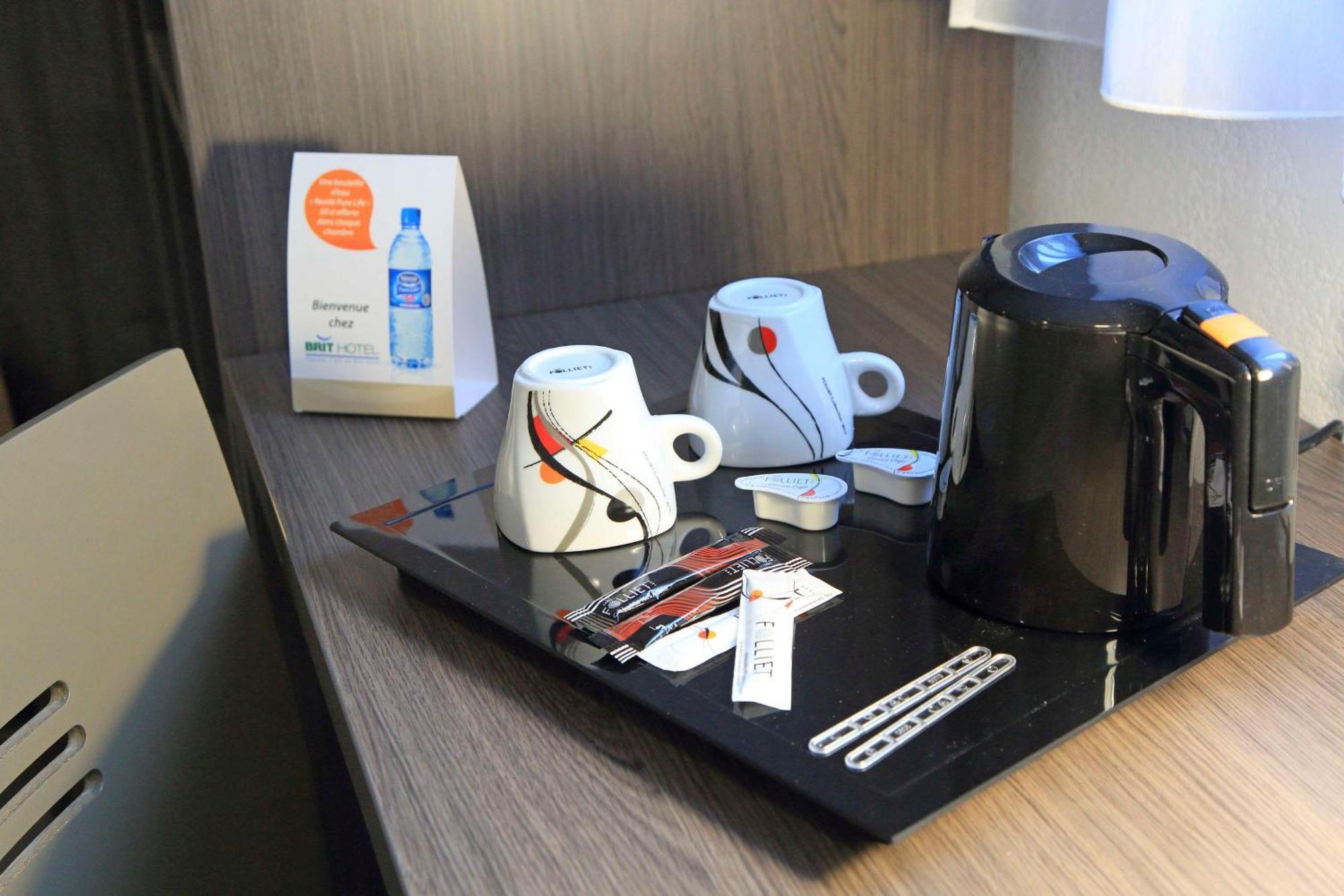 Brit Hotel Calais Ngoại thất bức ảnh